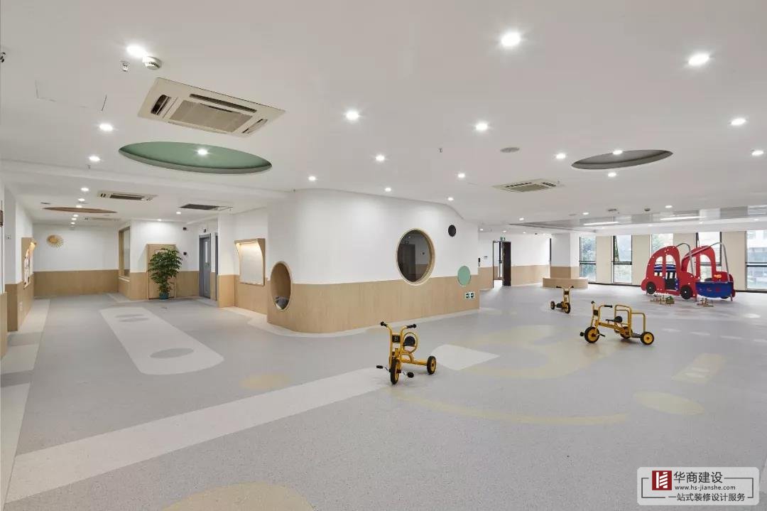 看完這些走心的幼兒園設(shè)計，感覺自己過了一個假的童年！